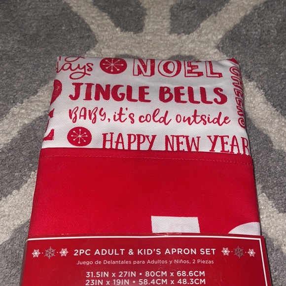 Holiday Words Adult and Kids Apron Set - Picture 3 of 4